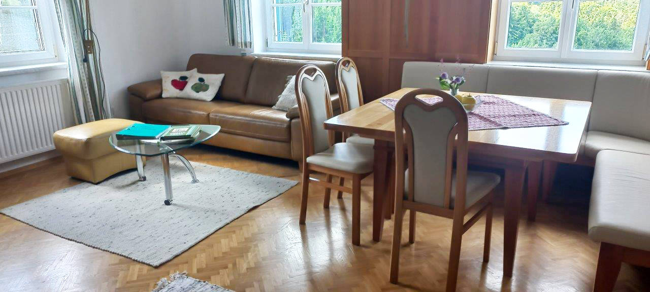sonnenwohnung-couch